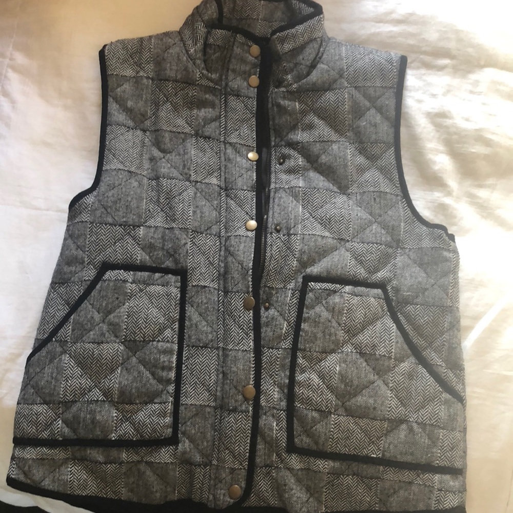 Black and White Puffy Vest